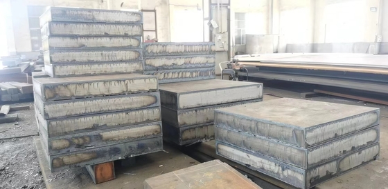 Ss400 Karbon Çelik Sac S235 S275jr Siyah Hafif Levha Galvanizli 2500mm