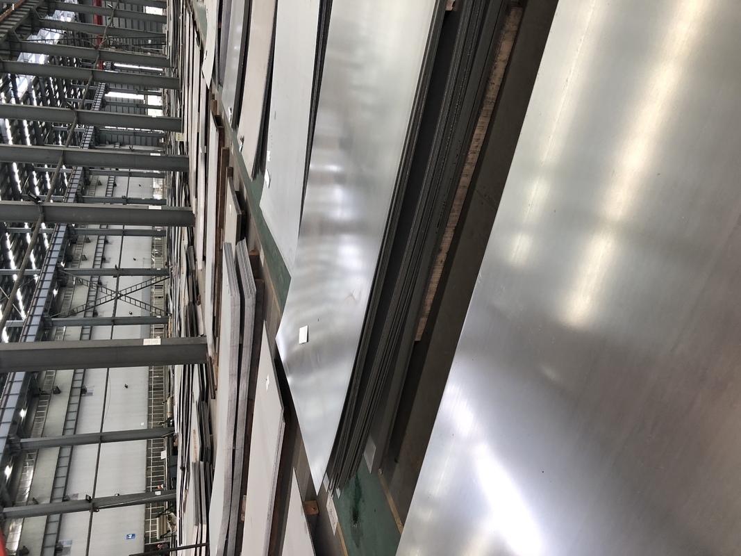 yoğunluk 0.285 lbs/in3 304 paslanmaz çelik levhası maksimum sıcaklık 1600°F 2B